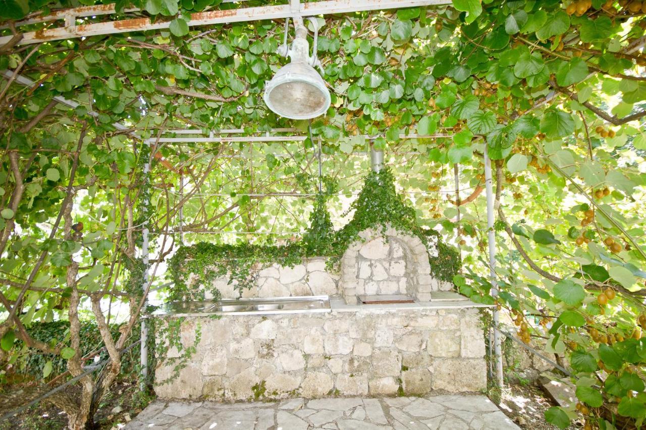 Sailor'S Rustic House Villa เวียร์ปาซาร์ ภายนอก รูปภาพ