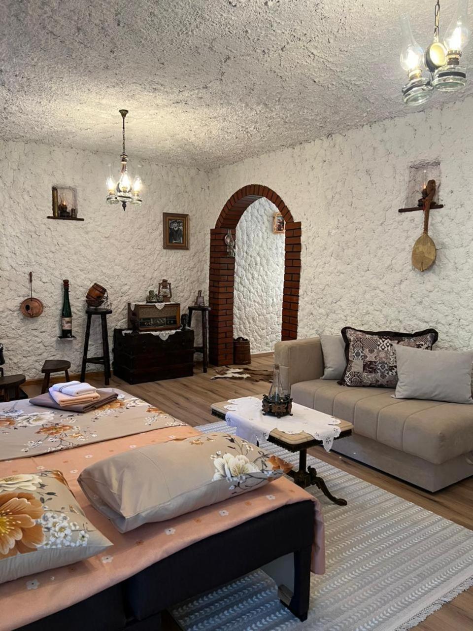 Sailor'S Rustic House Villa เวียร์ปาซาร์ ภายนอก รูปภาพ